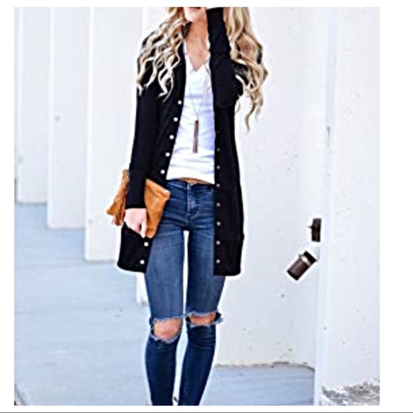 ✨LAST ONE ✨Black longline snap closure cardigan - Picture 2 of 5